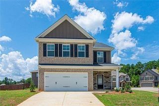 5577 Keswick Drive, Flowery Branch, GA 30542
