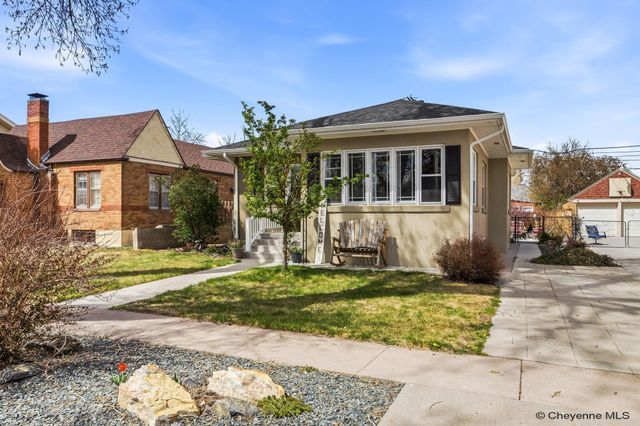 318 E 3RD AVE, Cheyenne, WY 82001