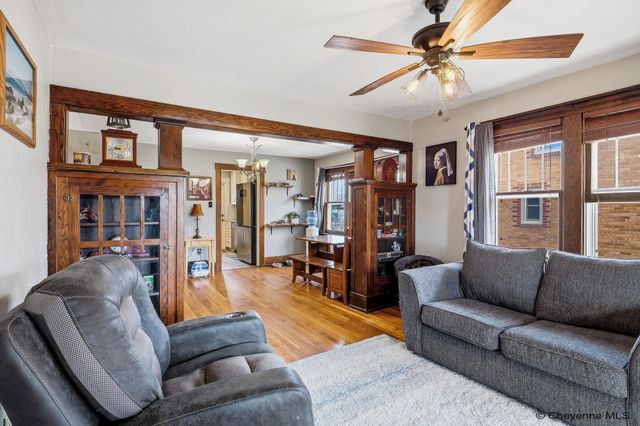 318 E 3RD AVE, Cheyenne, WY 82001