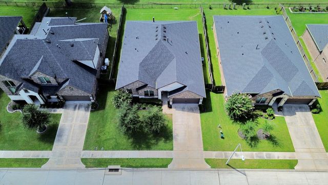 2539 Ravenna Court, Friendswood, TX 77546