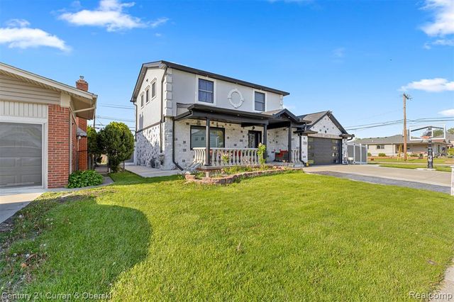 27006 Kingswood Drive, Dearborn Heights, MI 48127