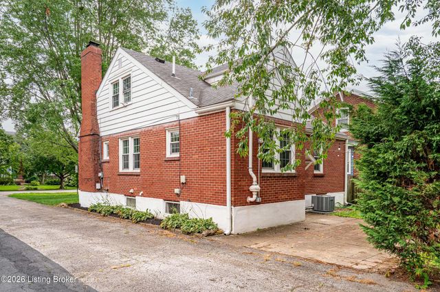 3811 Grandview Ave, Louisville, KY 40207
