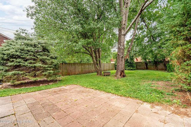 3811 Grandview Ave, Louisville, KY 40207