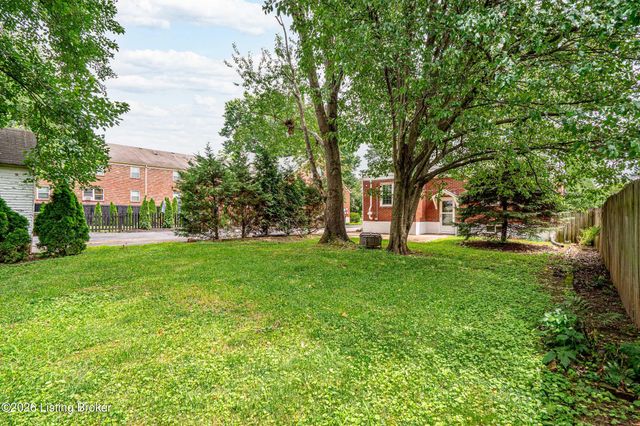 3811 Grandview Ave, Louisville, KY 40207