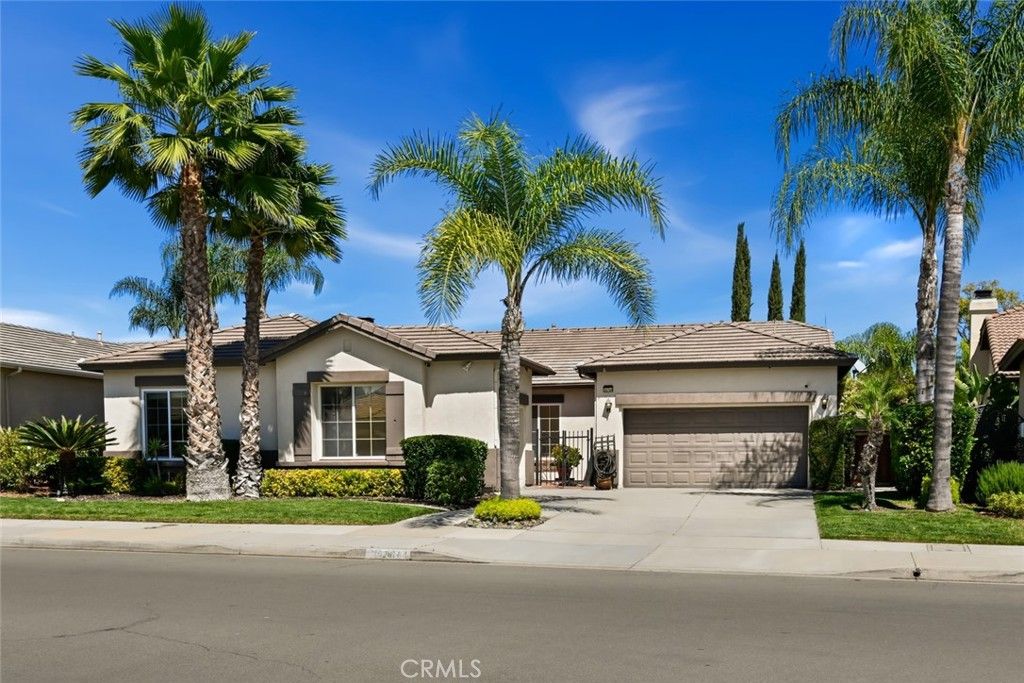 Image 1 of property listing at 26764 Kingwood, Murrieta, CA 92563