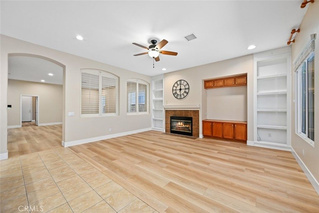 Image 13 of property listing at 26764 Kingwood, Murrieta, CA 92563