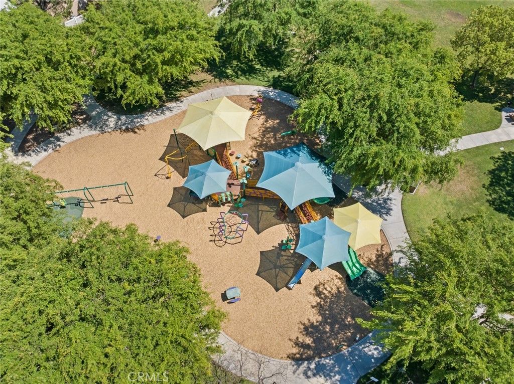 Image 42 of property listing at 26764 Kingwood, Murrieta, CA 92563