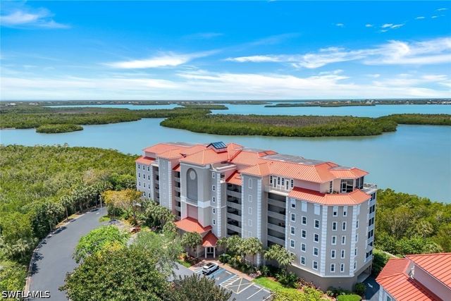 337 Vintage Bay DR D25, Marco Island, FL 34145