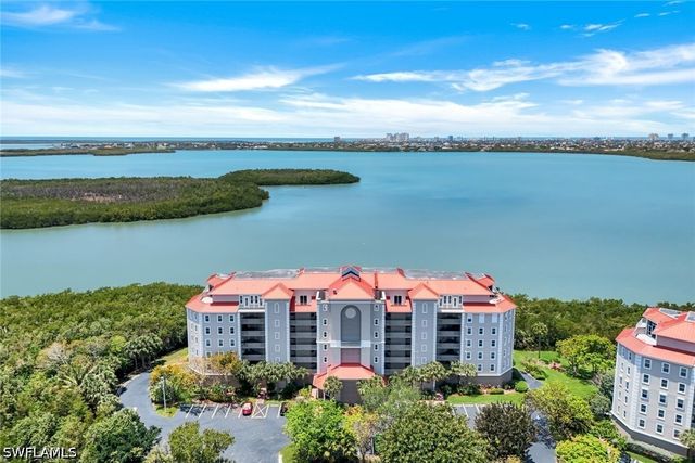 337 Vintage Bay DR D25, Marco Island, FL 34145