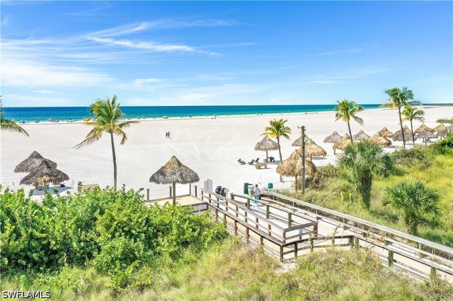 337 Vintage Bay DR D25, Marco Island, FL 34145