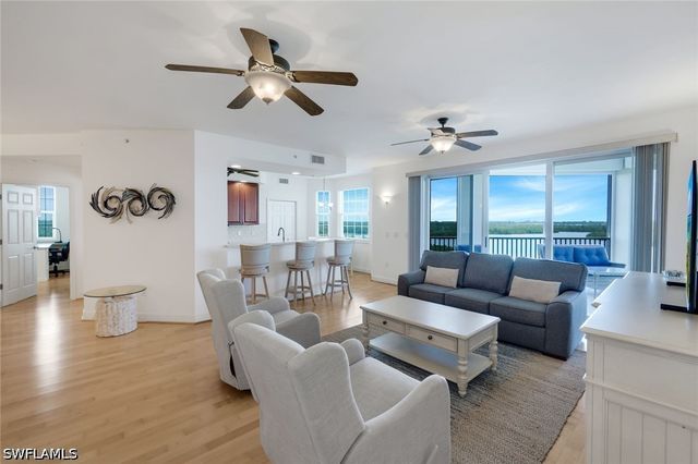 337 Vintage Bay DR D25, Marco Island, FL 34145
