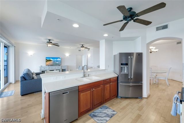 337 Vintage Bay DR D25, Marco Island, FL 34145