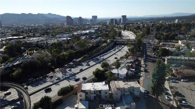 630 Naranja Drive, Glendale, CA 91206