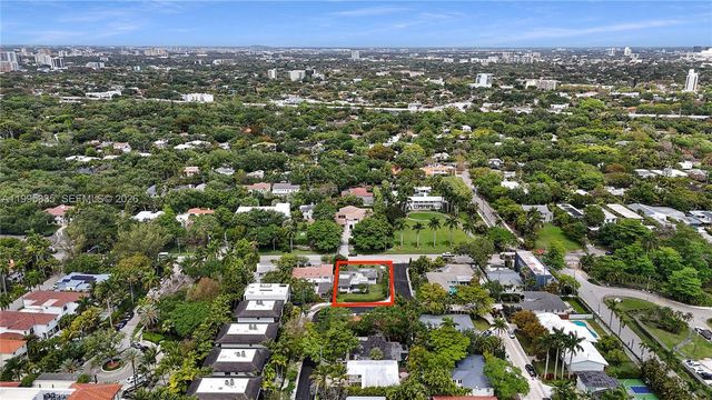 1630 S Bayshore Dr, Miami, FL 33133