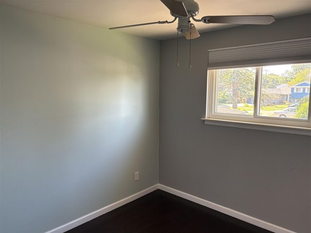 1880 S Globe Street, Westland, MI 48186