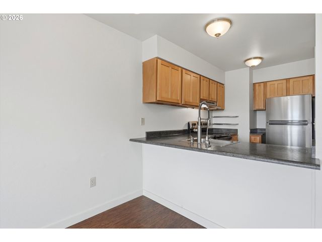 3473 Sw Barbur Blvd 10, Portland, OR 97239