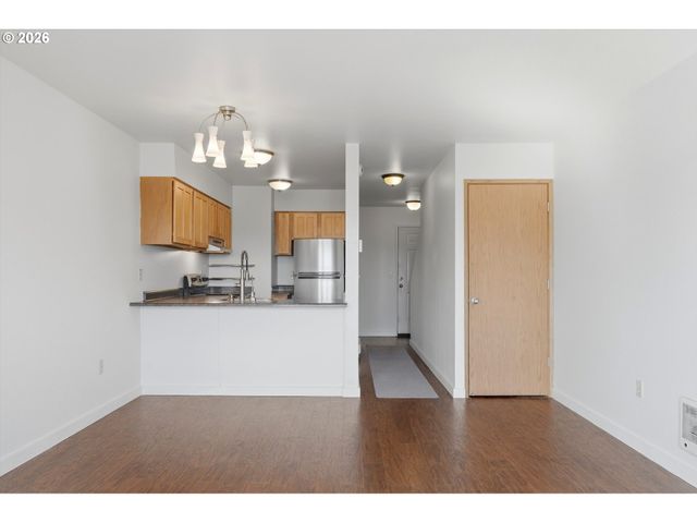 3473 Sw Barbur Blvd 10, Portland, OR 97239