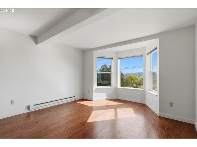 3473 Sw Barbur Blvd 10, Portland, OR 97239