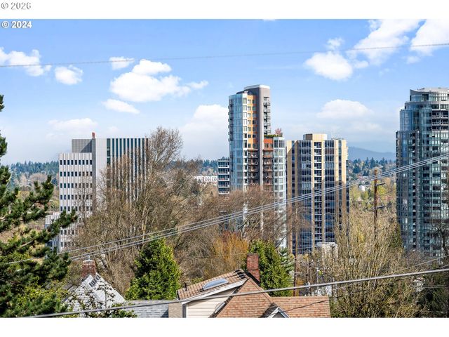 3473 Sw Barbur Blvd 10, Portland, OR 97239