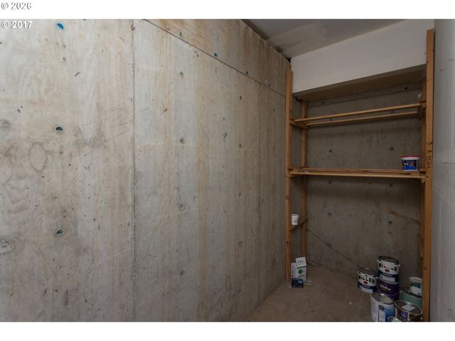 3473 Sw Barbur Blvd 10, Portland, OR 97239