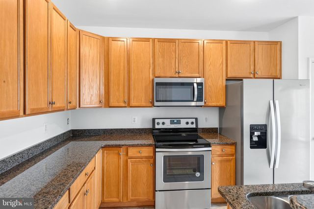 15541 JOHN DISKIN CIR, Woodbridge, VA 22191