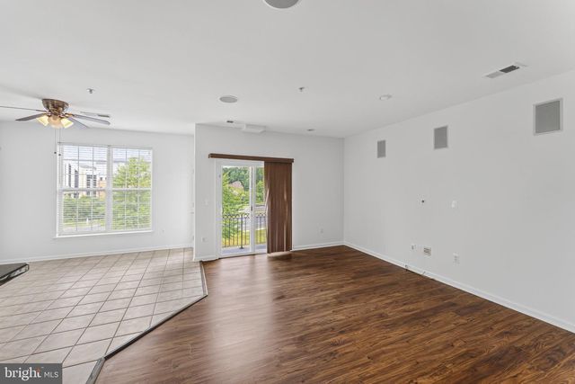 15541 JOHN DISKIN CIR, Woodbridge, VA 22191
