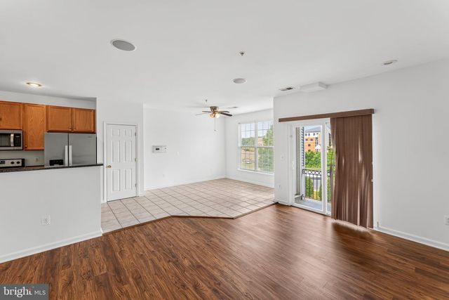 15541 JOHN DISKIN CIR, Woodbridge, VA 22191