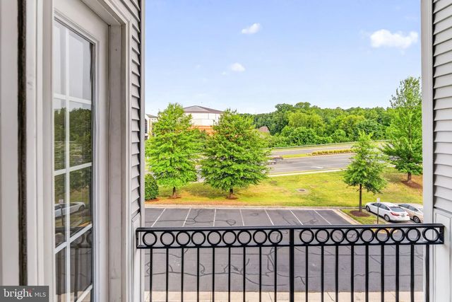 15541 JOHN DISKIN CIR, Woodbridge, VA 22191