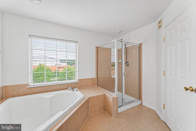 15541 JOHN DISKIN CIR, Woodbridge, VA 22191