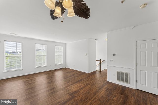15541 JOHN DISKIN CIR, Woodbridge, VA 22191