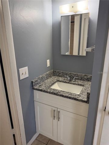 7210 N MANHATTAN AVENUE 2011, Tampa, FL 33614