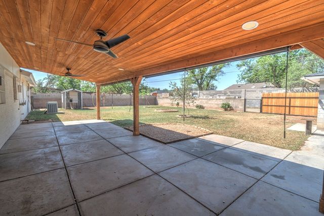 2103 Ward St, Midland, TX 79705
