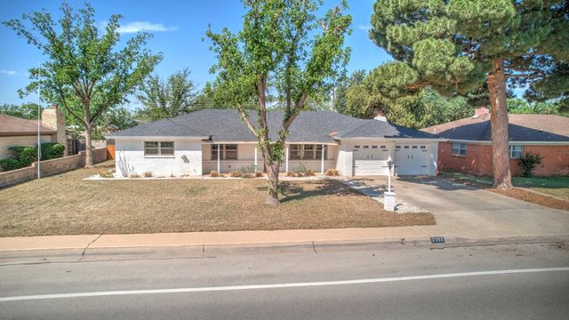 2103 Ward St, Midland, TX 79705