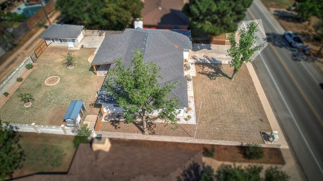 2103 Ward St, Midland, TX 79705
