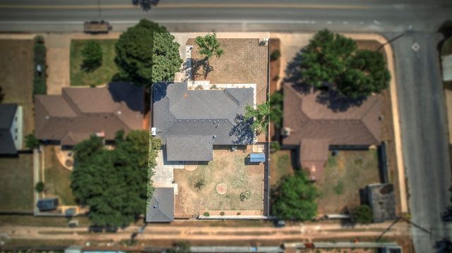 2103 Ward St, Midland, TX 79705