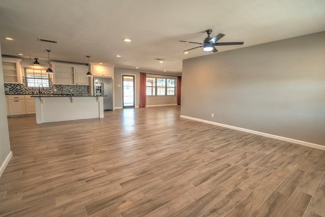 2103 Ward St, Midland, TX 79705