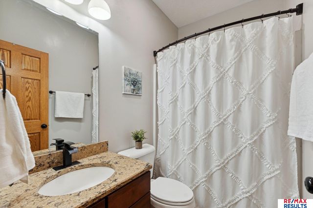 703 S 16 Street, Fort Calhoun, NE 68023