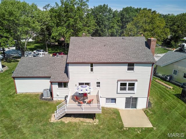15648 Sugarridge Court, Chesterfield, MO 63017