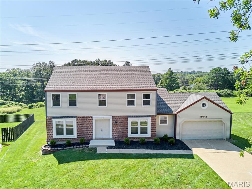 15648 Sugarridge Court, Chesterfield, MO 63017