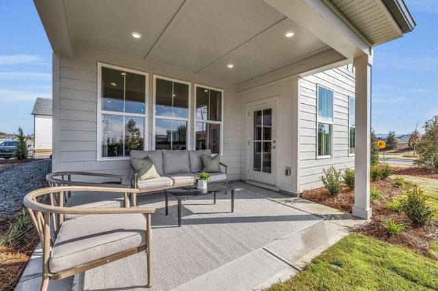 2038 Bergamot Crossing, Chattanooga, TN 37421