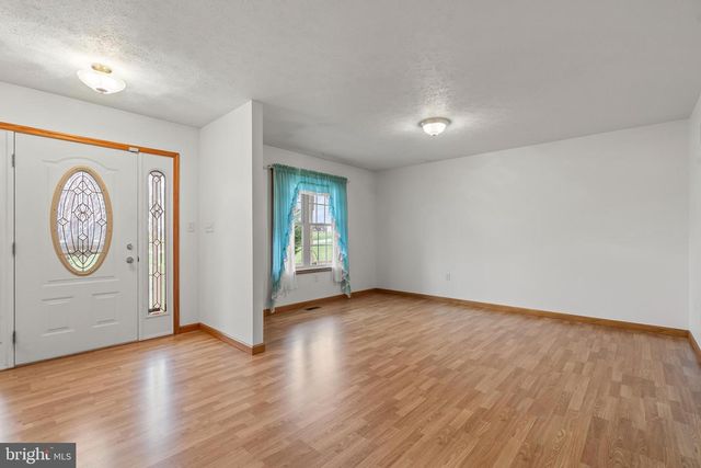1479 KOONTZTOWN ROAD, Hedgesville, WV 25427