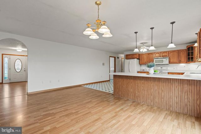 1479 KOONTZTOWN ROAD, Hedgesville, WV 25427