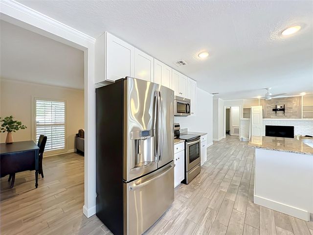 411 MONTICELLO DRIVE, Altamonte Springs, FL 32701