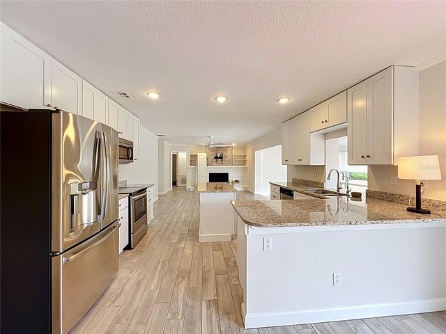 411 MONTICELLO DRIVE, Altamonte Springs, FL 32701