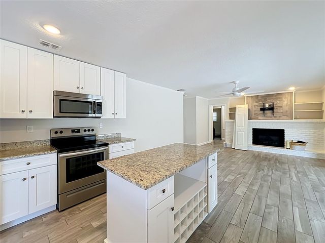 411 MONTICELLO DRIVE, Altamonte Springs, FL 32701