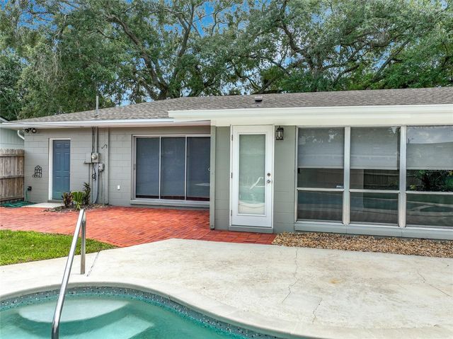 411 MONTICELLO DRIVE, Altamonte Springs, FL 32701