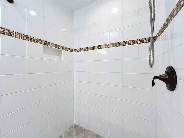 411 MONTICELLO DRIVE, Altamonte Springs, FL 32701