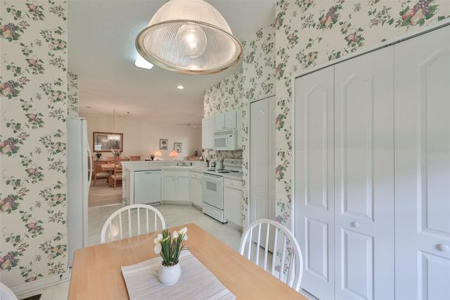 2308 BROOKFIELD GREENS CIRCLE, Sun City Center, FL 33573