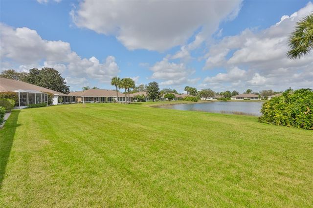 2308 BROOKFIELD GREENS CIRCLE, Sun City Center, FL 33573
