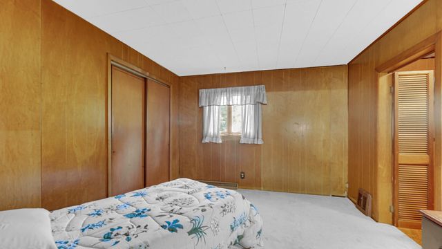 6168 W 370 N, La Porte, IN 46350